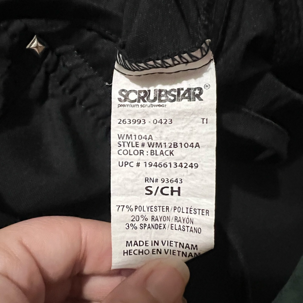 Scrub Set—Black - Picture 3 of 3